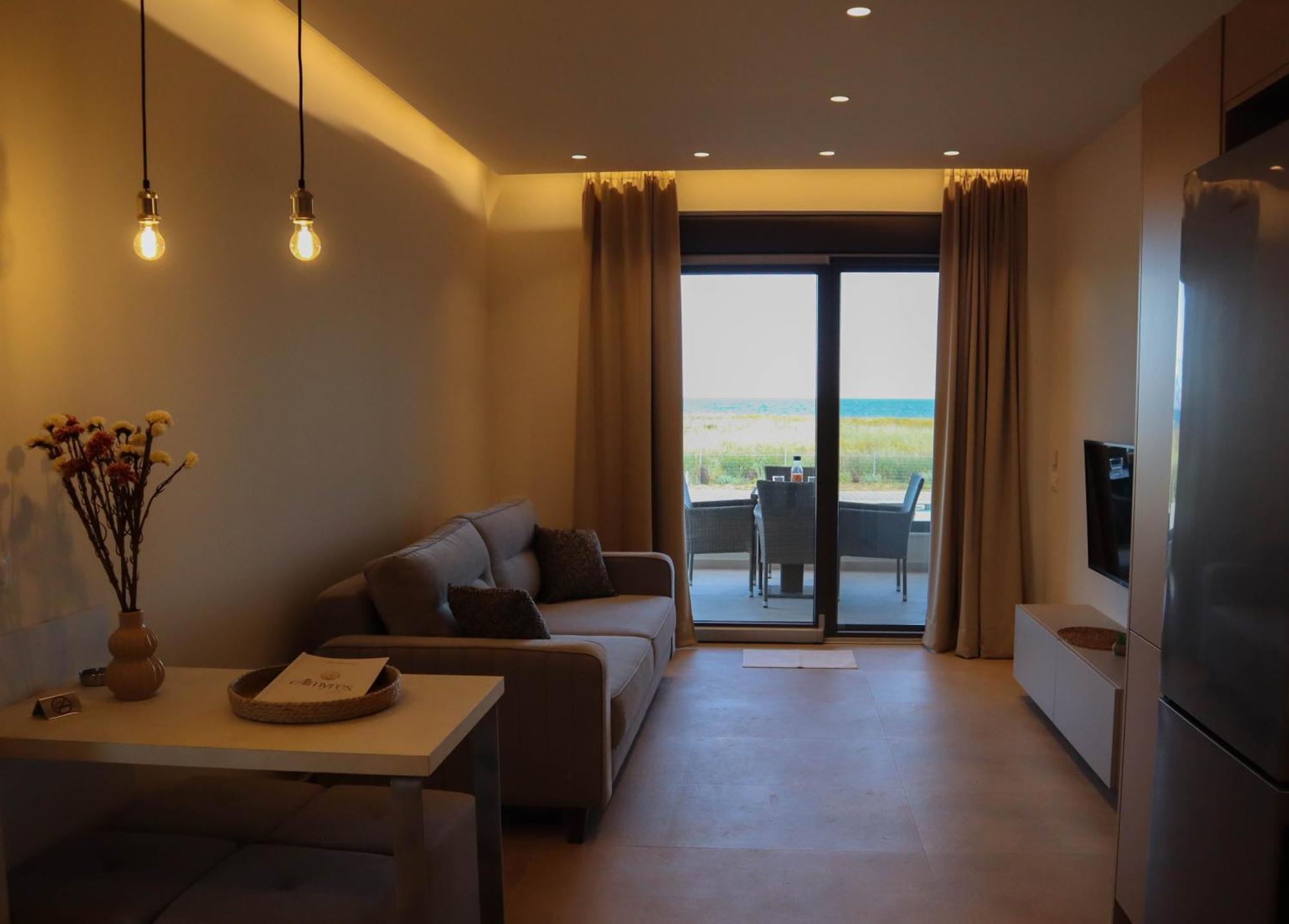 Almyres Luxurious Residences มิลอย ภายนอก รูปภาพ