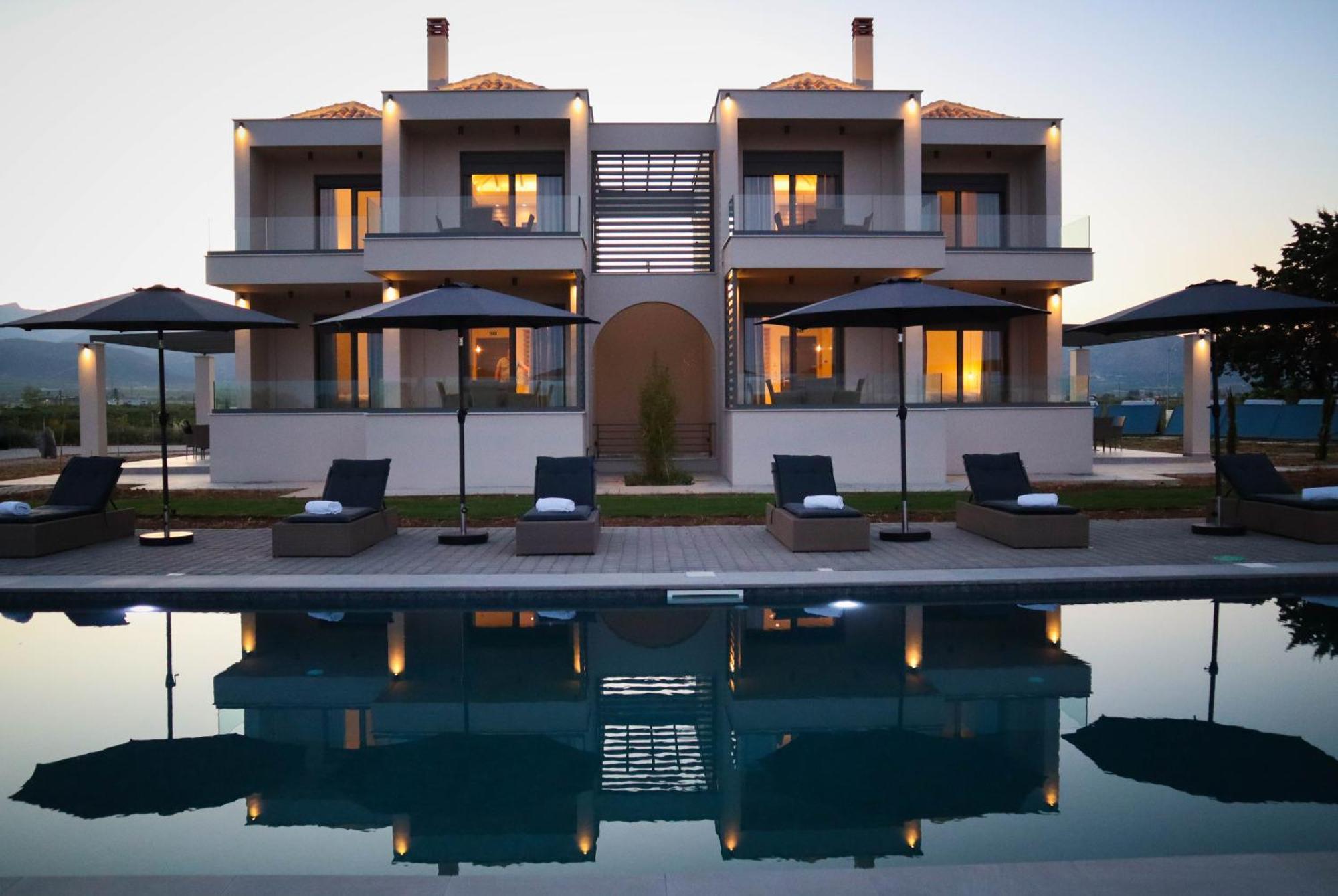 Almyres Luxurious Residences มิลอย ภายนอก รูปภาพ