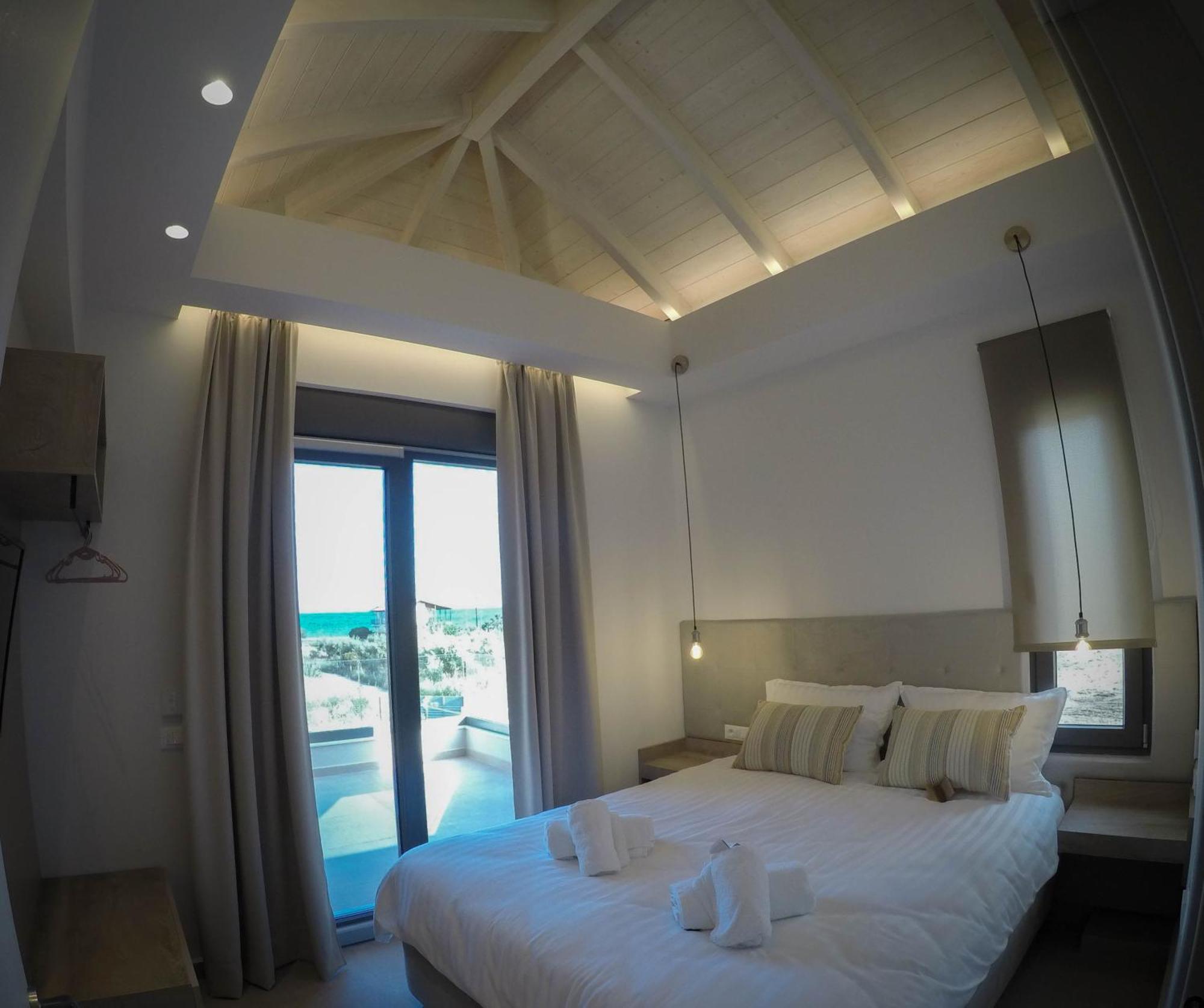 Almyres Luxurious Residences มิลอย ภายนอก รูปภาพ