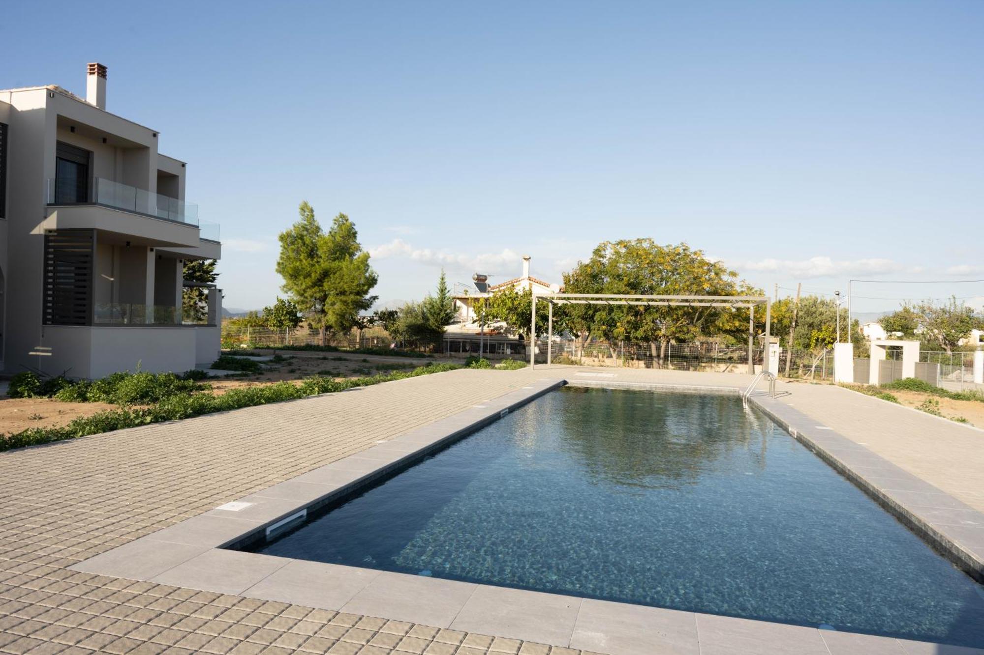 Almyres Luxurious Residences มิลอย ภายนอก รูปภาพ